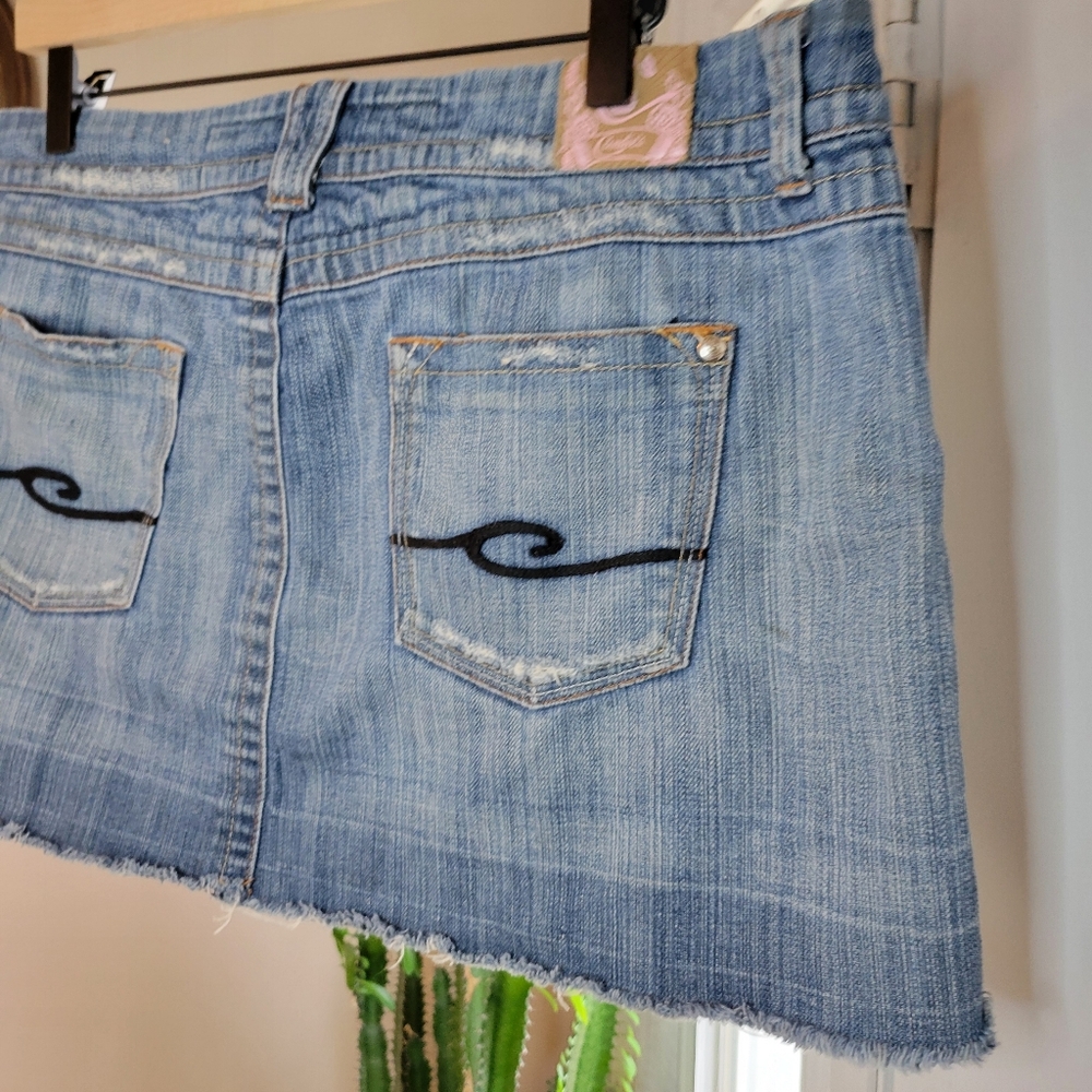 Candies Jeans‎ Y2K Mini Jean Skirt, Size Juiniors 13, 26in Waist - Picture 7 of 9